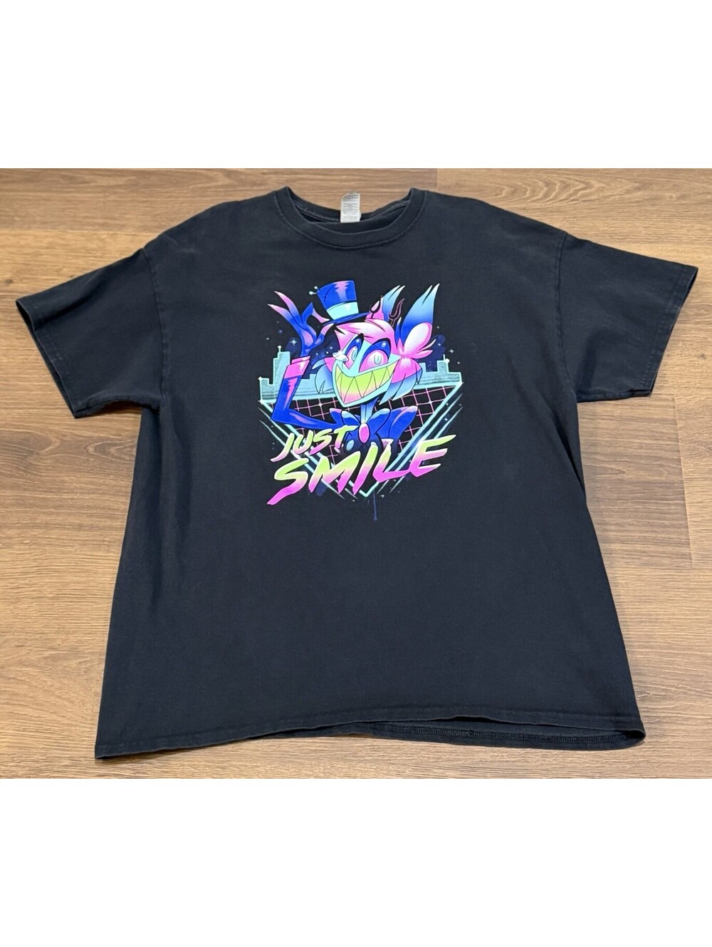 Hazbin Hotel Just Smile Graphic T-Shirt Black Neon Gildan Anime XL #15A